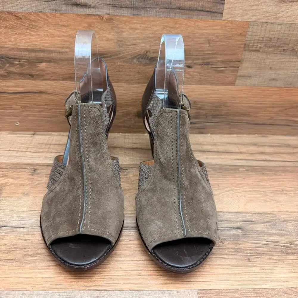 H.S. Trask size 9.5 brown suede sandals heels wedge shoes